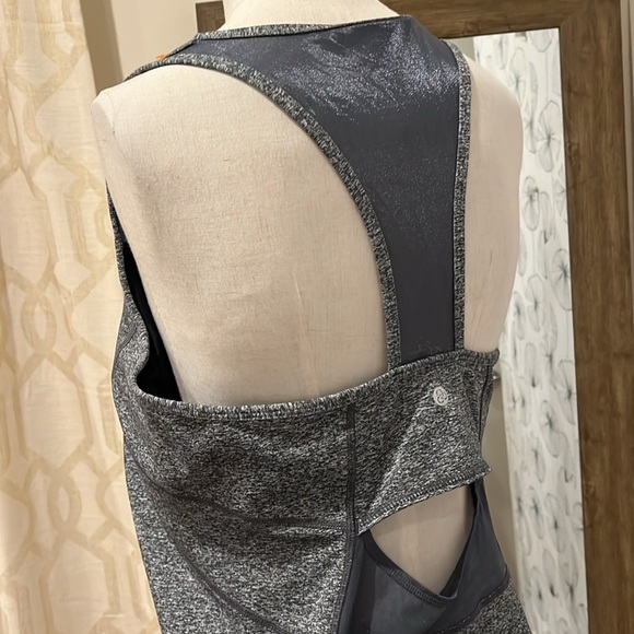 Zella XL Gray and Blue Tank Top - Picture 2 of 2